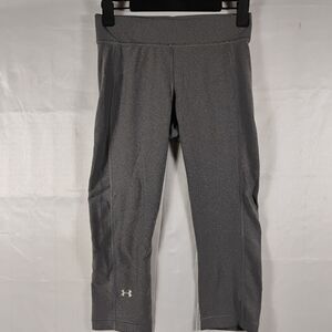 UnderArmour Heat Gear Compression Capri Mid-Rise Legging Pants Medium Women Gray